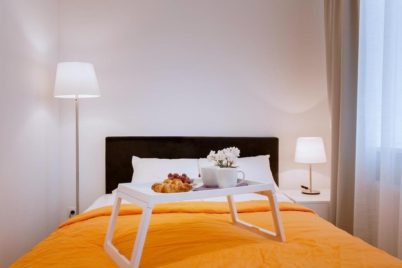 Residential Barona Apartments In Riga Centre Экстерьер фото